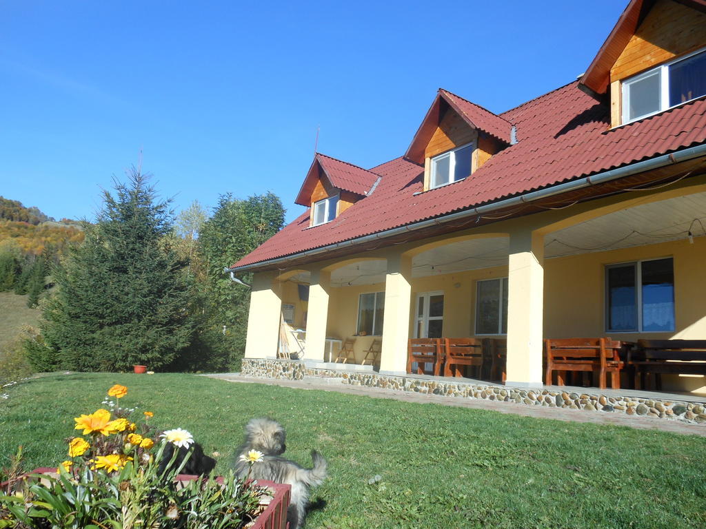 Kings Valley - Sunny Botesti Cimpeni Exterior photo