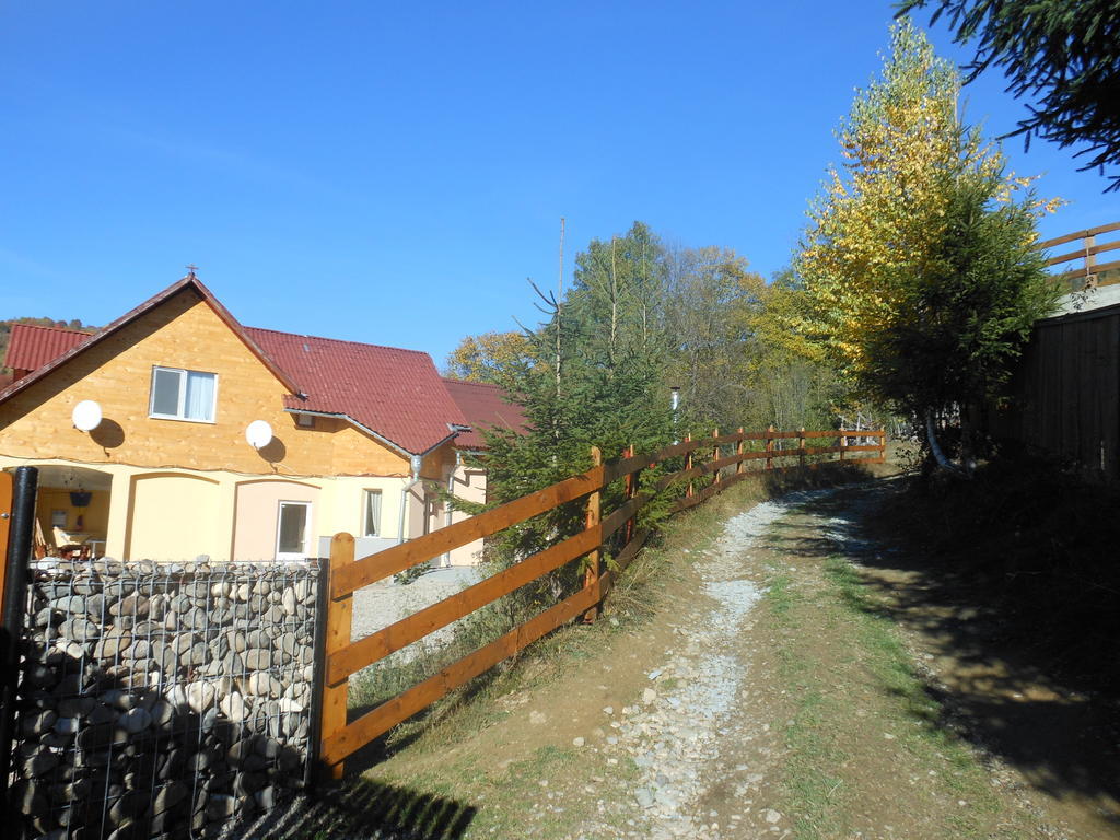 Kings Valley - Sunny Botesti Cimpeni Exterior photo